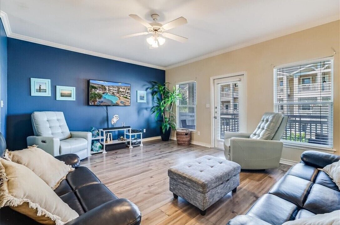 Photo of Livingroom in Corpus Christi