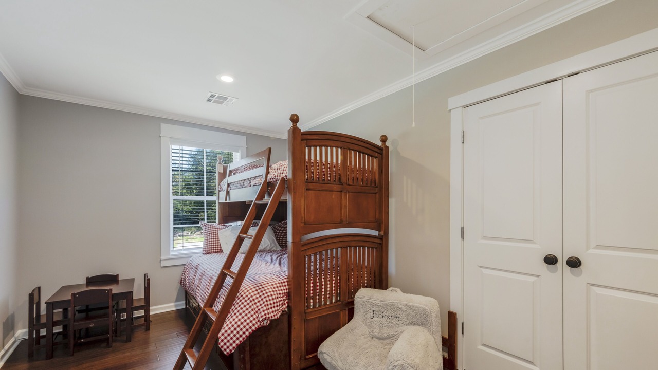 Photo of Bedroom in Rayne