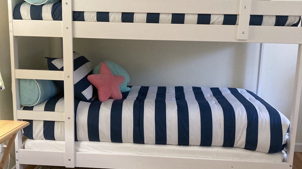 Photo of Bedroom in South Chatham