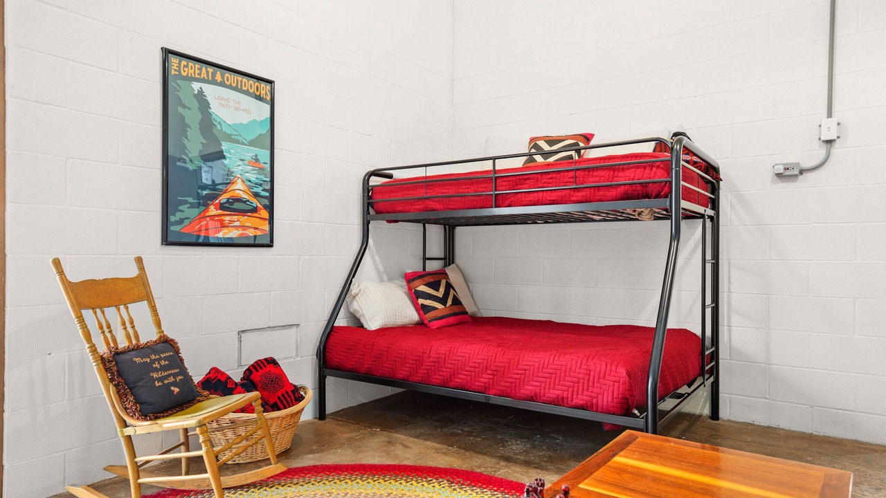Photo of Bedroom in Highland Lake Estates