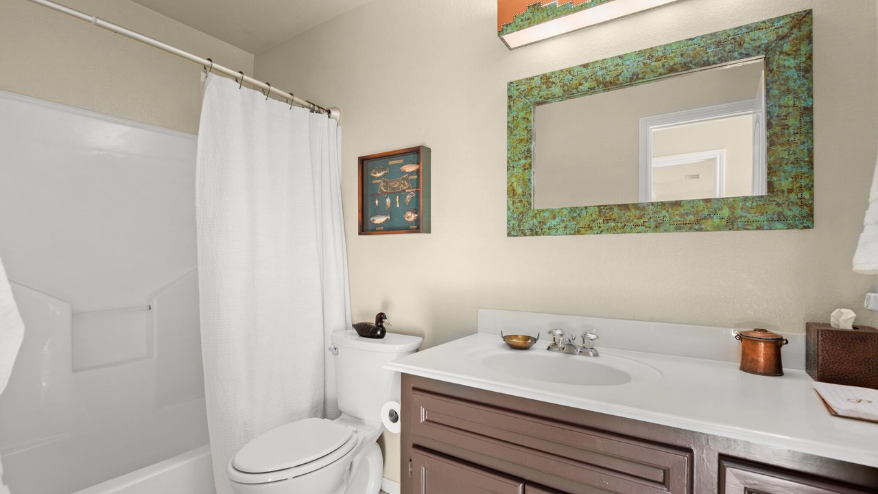 Photo of Bathroom in Highland Lake Estates