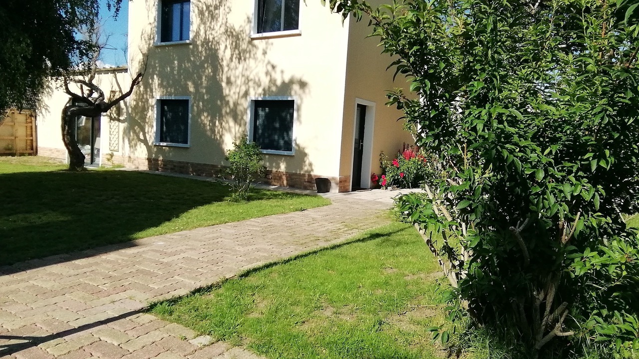 Photo of Outdoor in Saint-Aubin-Les-Elbeuf