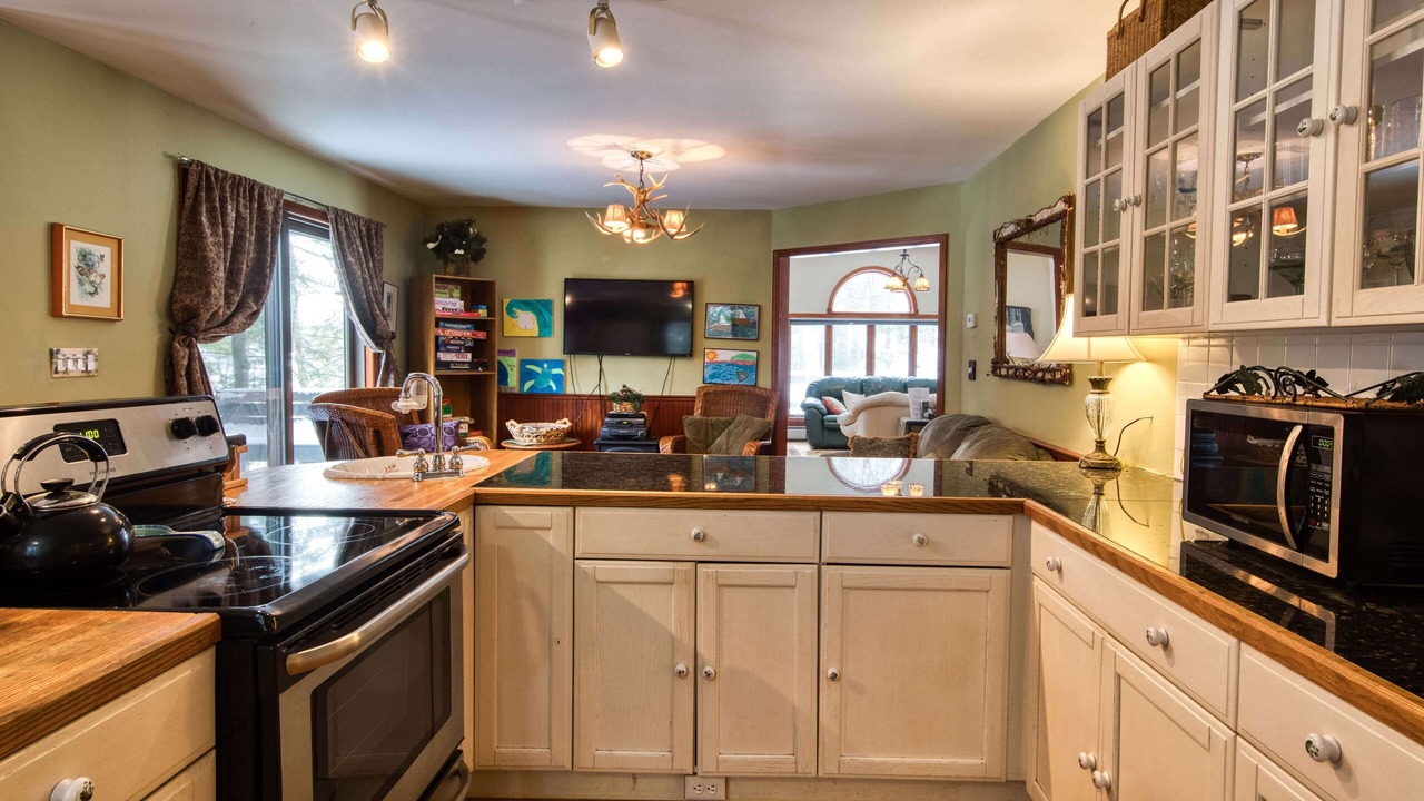 Photo of Kitchen in Saranac Lake