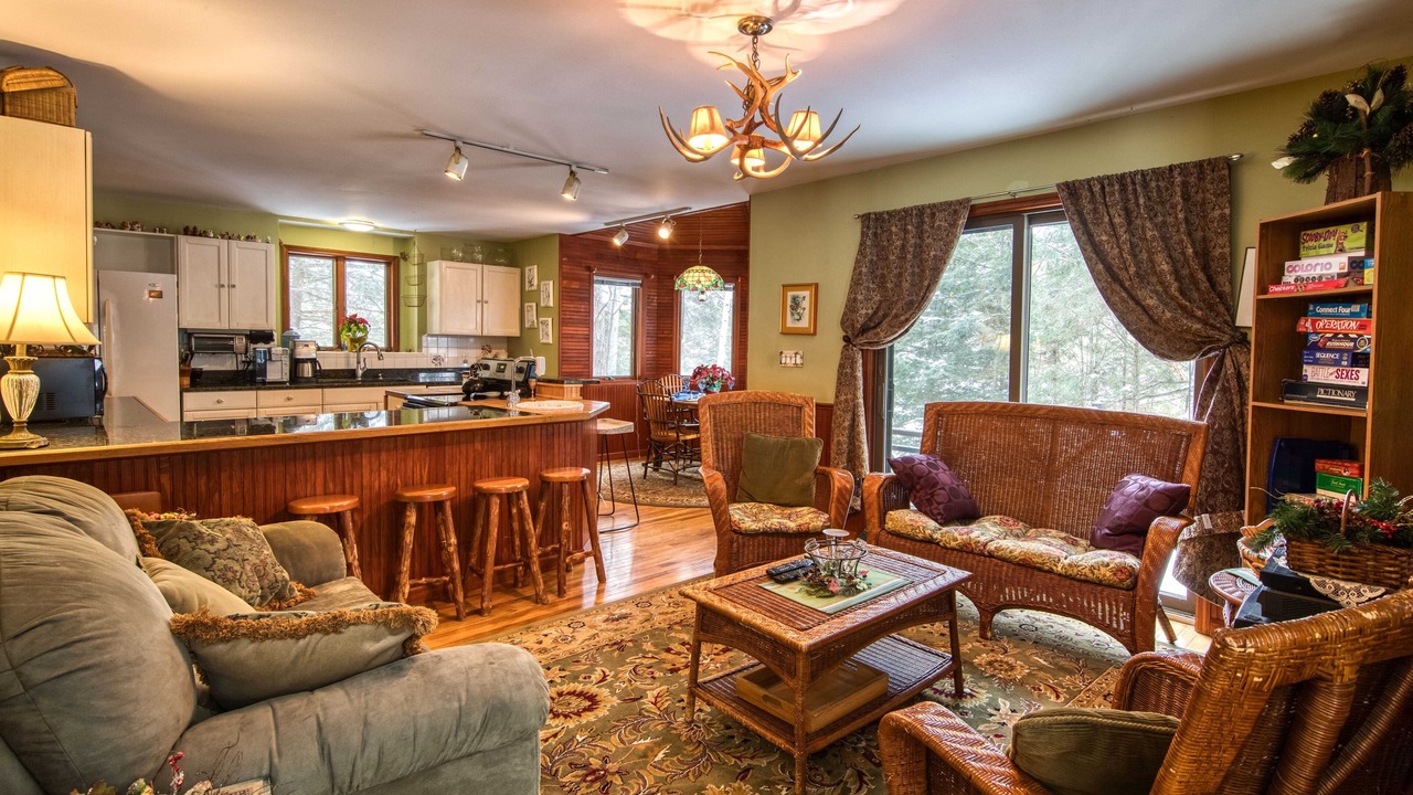 Photo of Livingroom in Saranac Lake