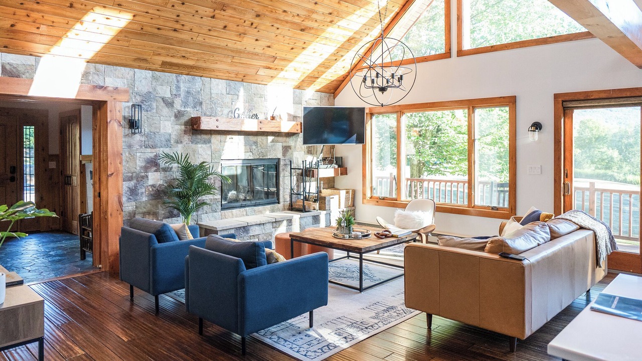 Photo of Livingroom in Windham