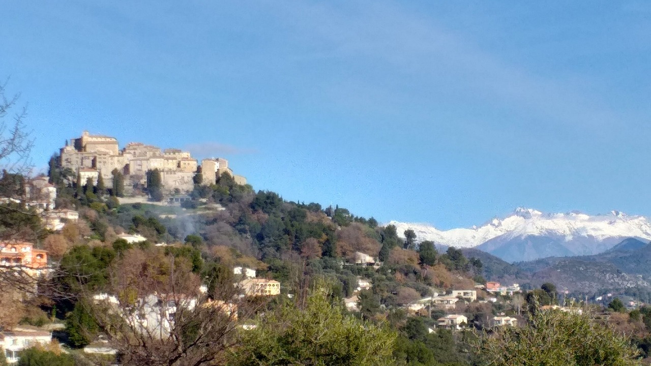 Photo of Others in Carros