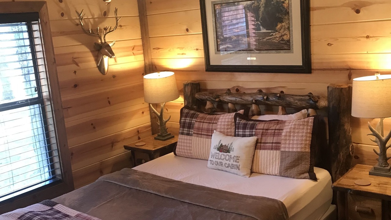 Photo of Bedroom in Smithville