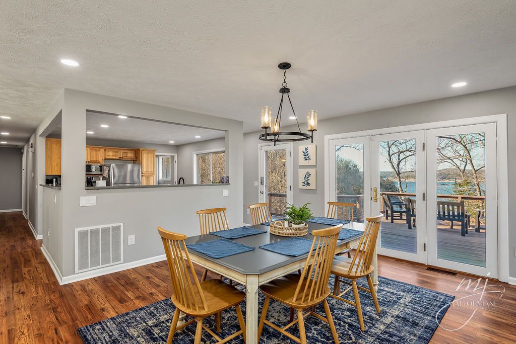 Photo of Livingroom in Bull Shoals