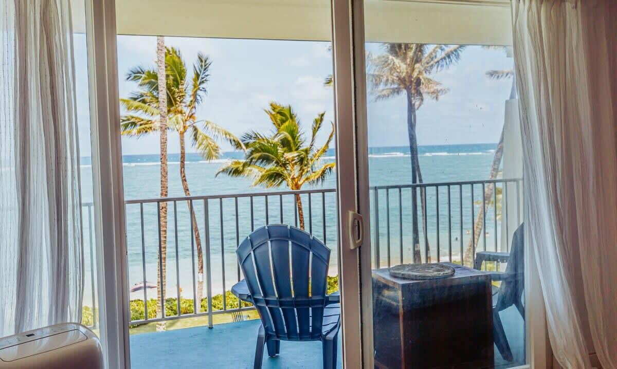 Photo of Bedroom in Punaluu