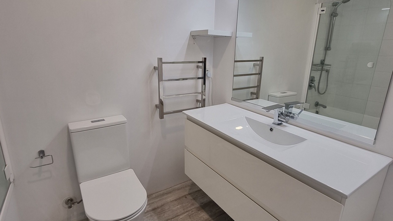 Photo of Bathroom in Gulf Harbour