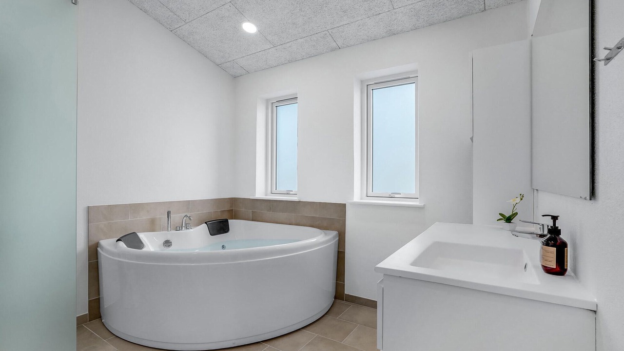 Photo of Bathroom in Hjarbæk