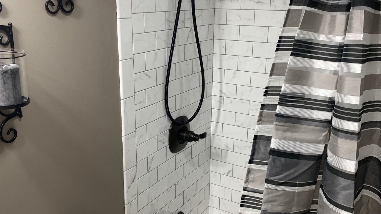Photo of Bathroom in Hunter