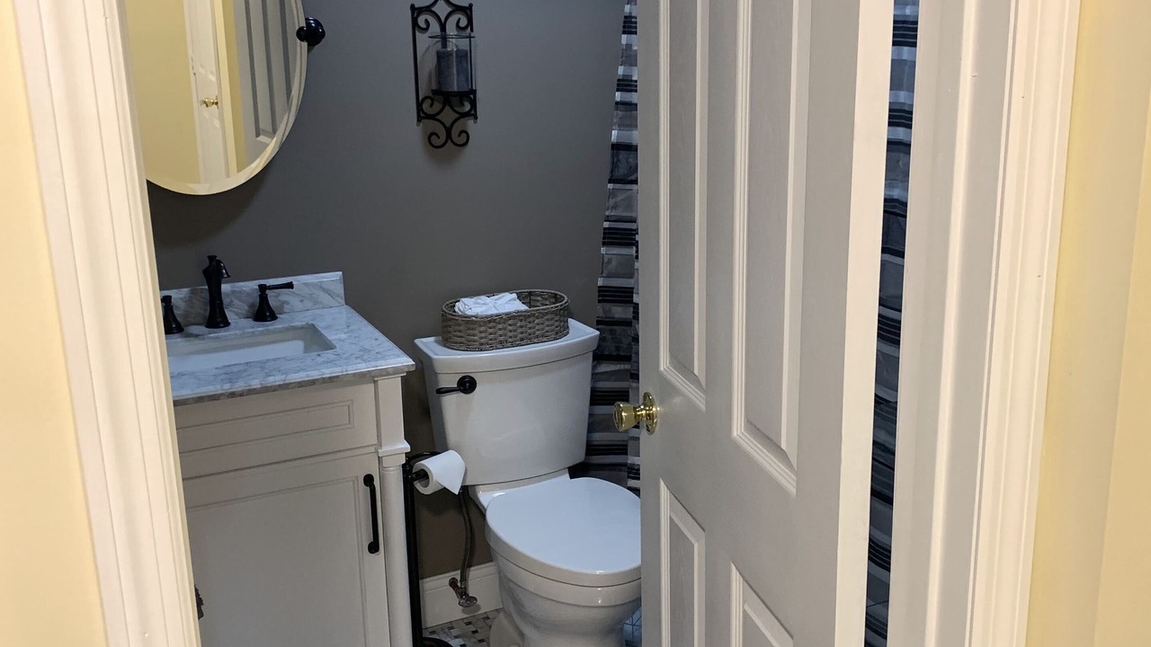 Photo of Bathroom in Hunter