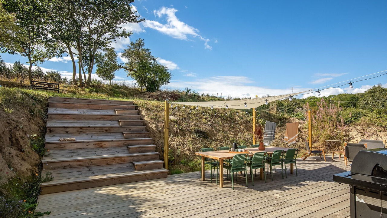 Photo of Others in Listed