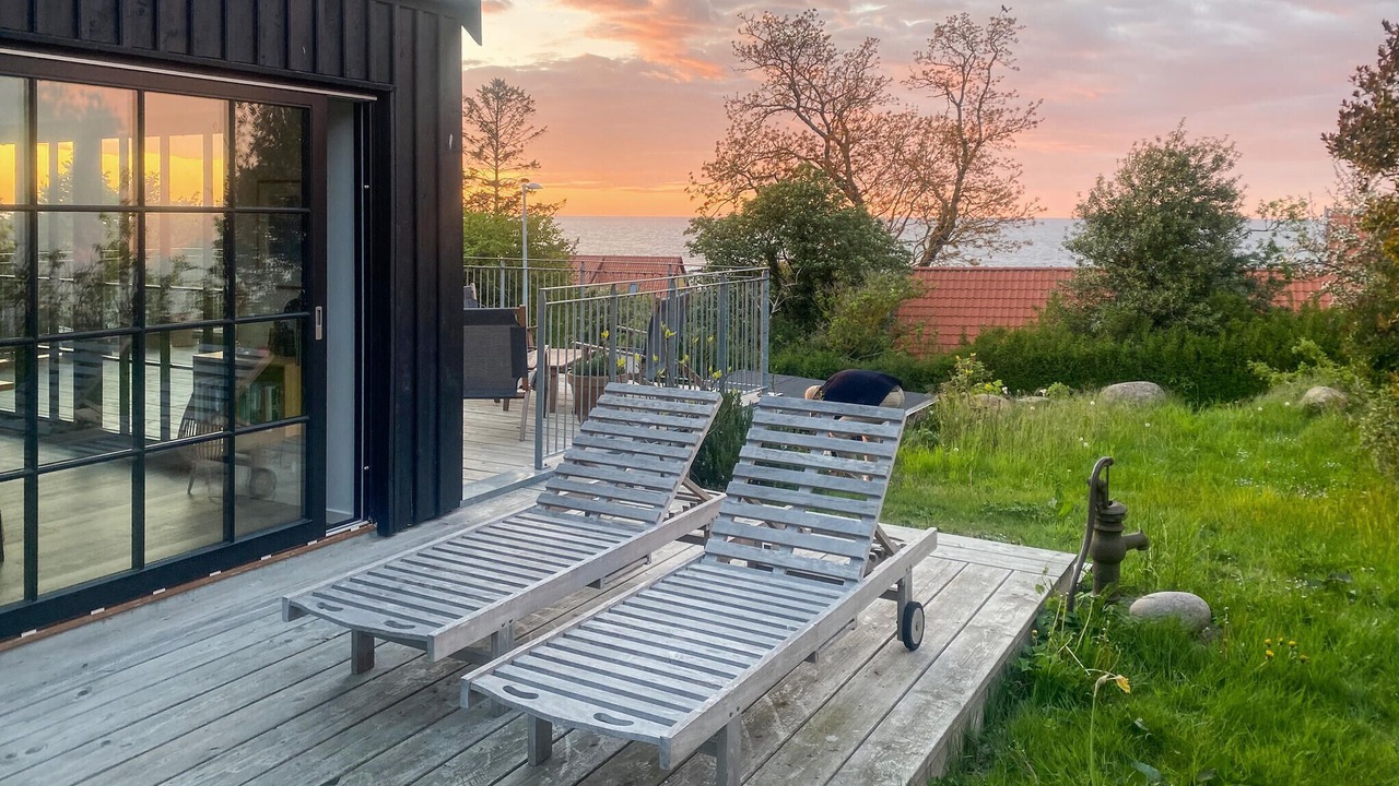 Photo of Bedroom in Listed