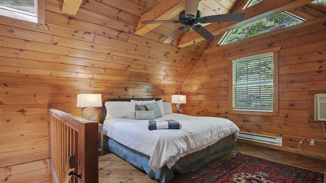 Photo of Bedroom in Chatsworth