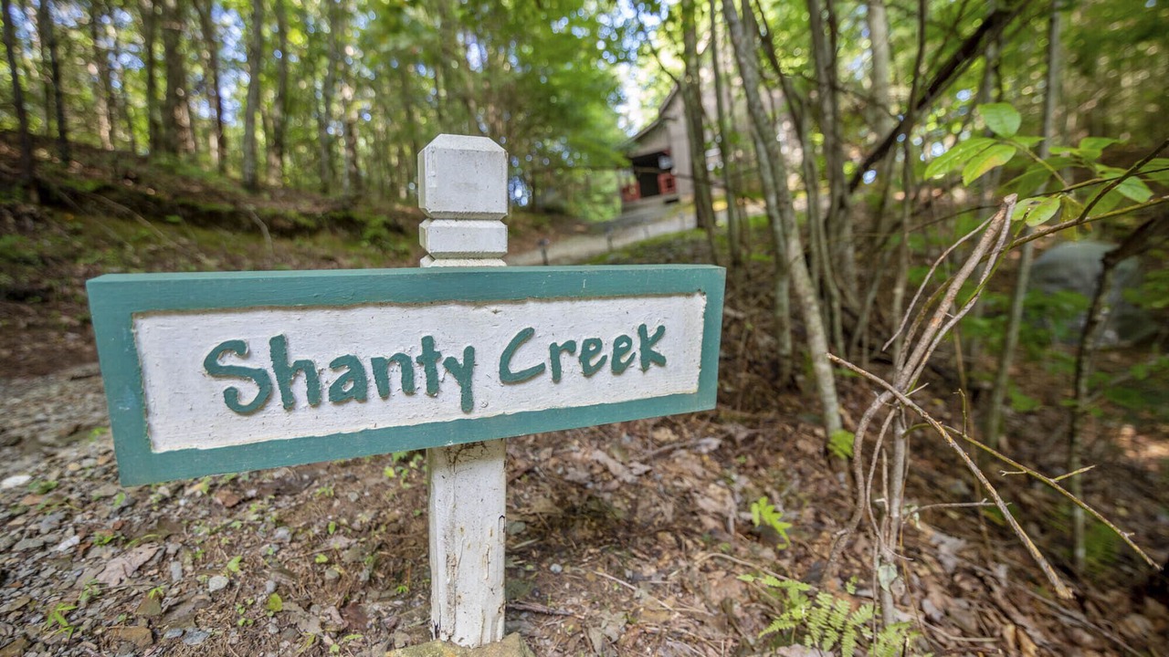 Photo of Outdoor in Chatsworth