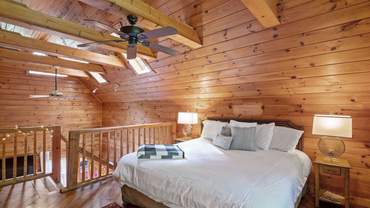 Photo of Bedroom in Chatsworth