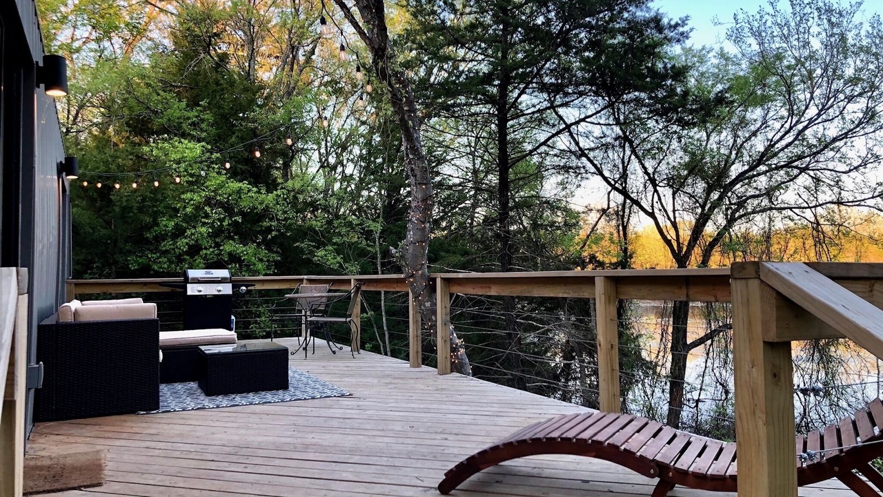 Photo of Patio Balcony in Elmo