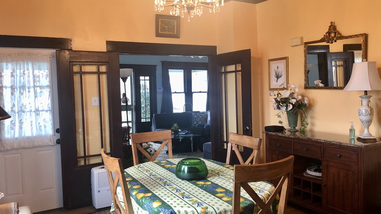 Photo of Livingroom in Taylor