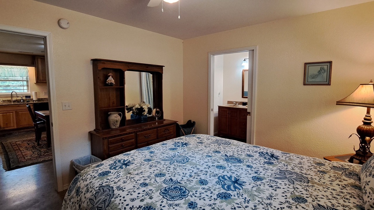 Photo of Bedroom in Huntsville
