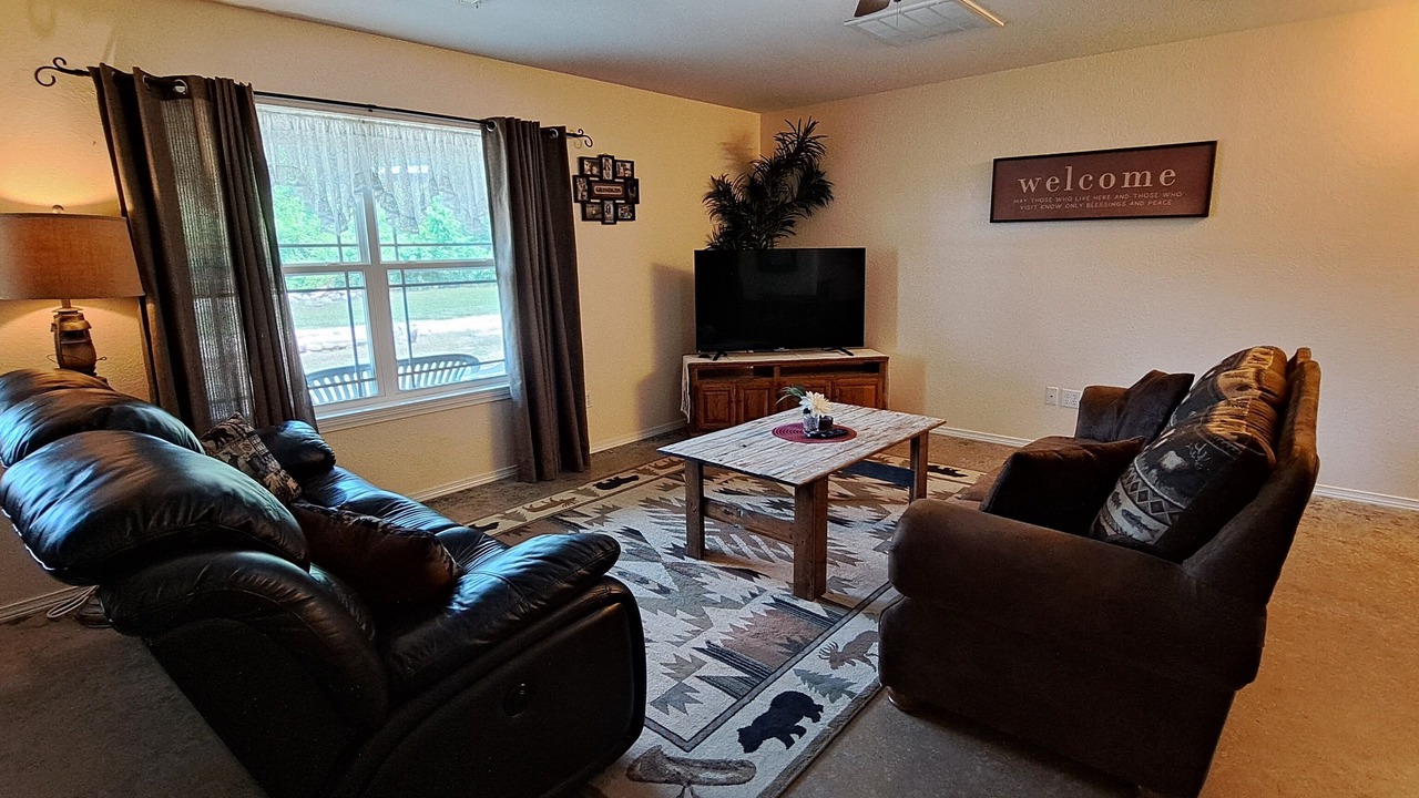 Photo of Livingroom in Huntsville