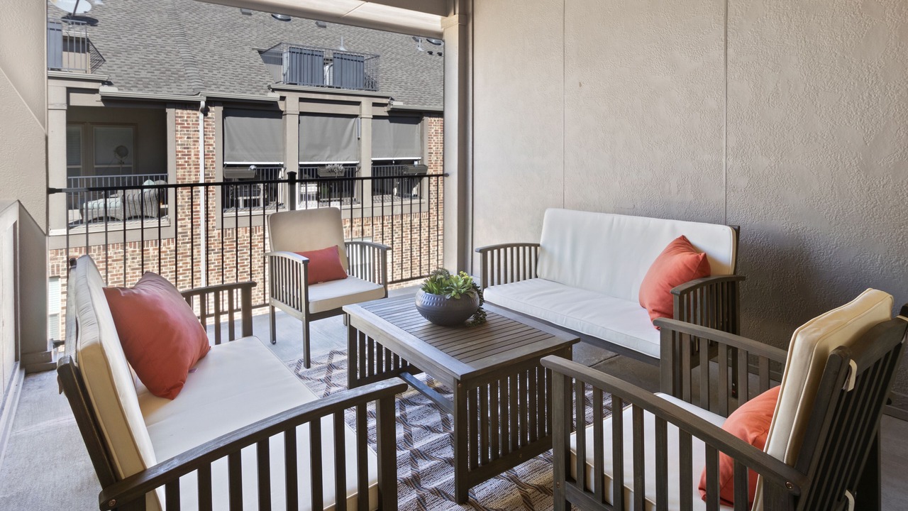 Photo of Outdoor in Legacy Town Center North
