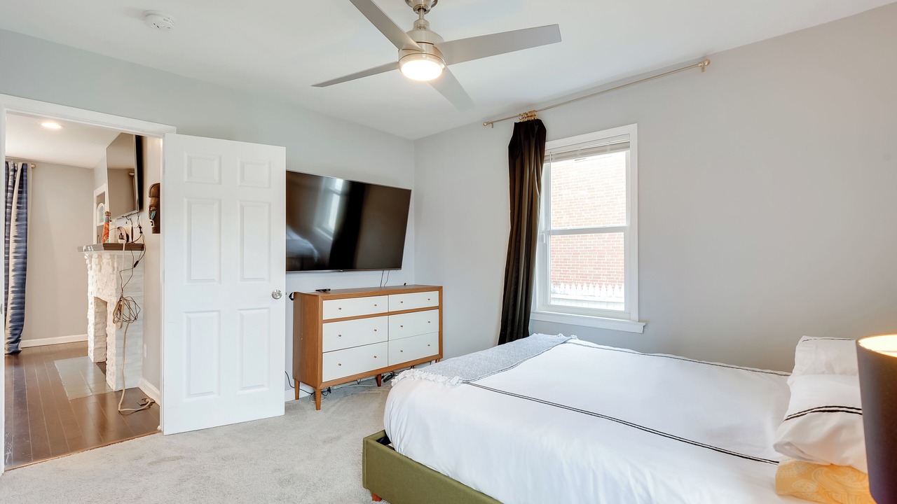 Photo of Bedroom in Baltimore