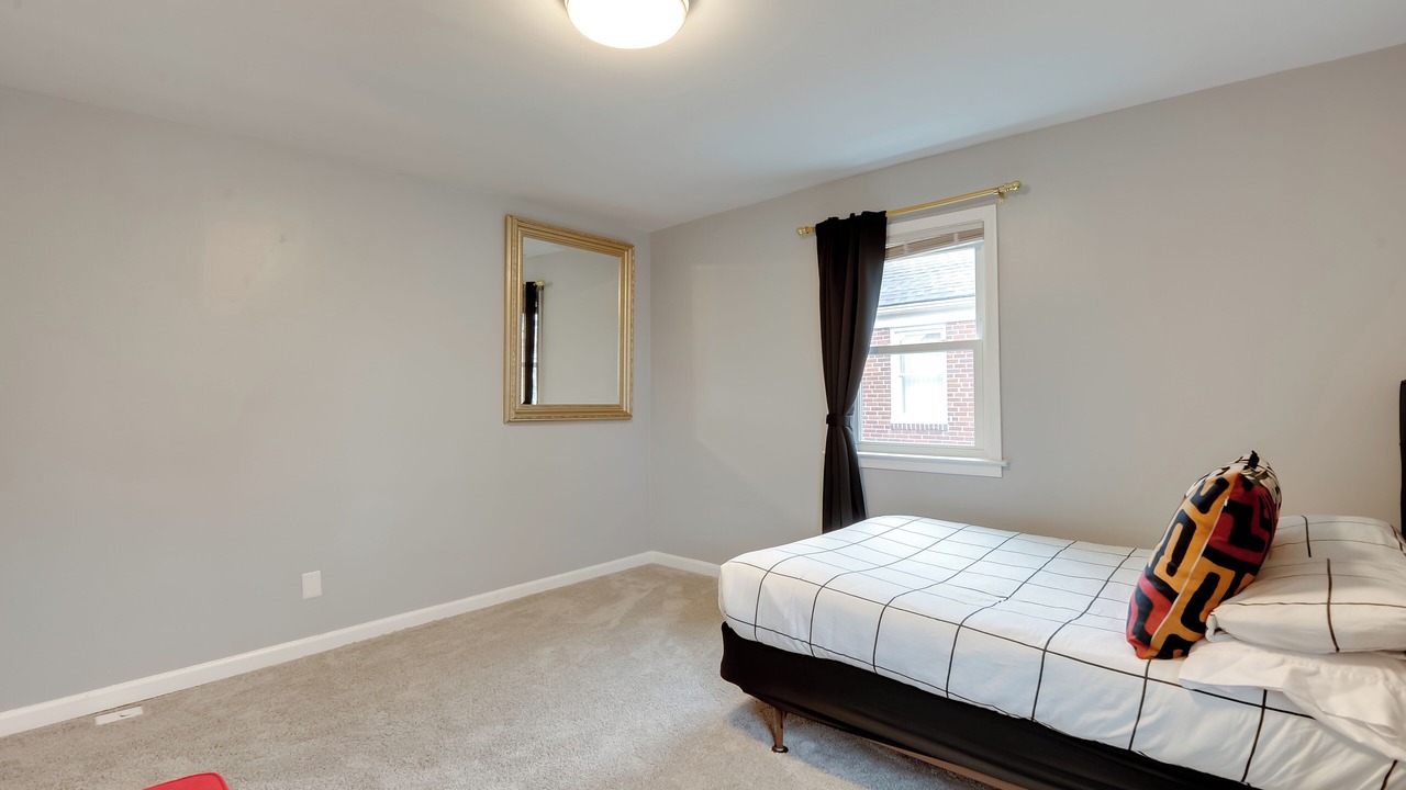 Photo of Bedroom in Baltimore