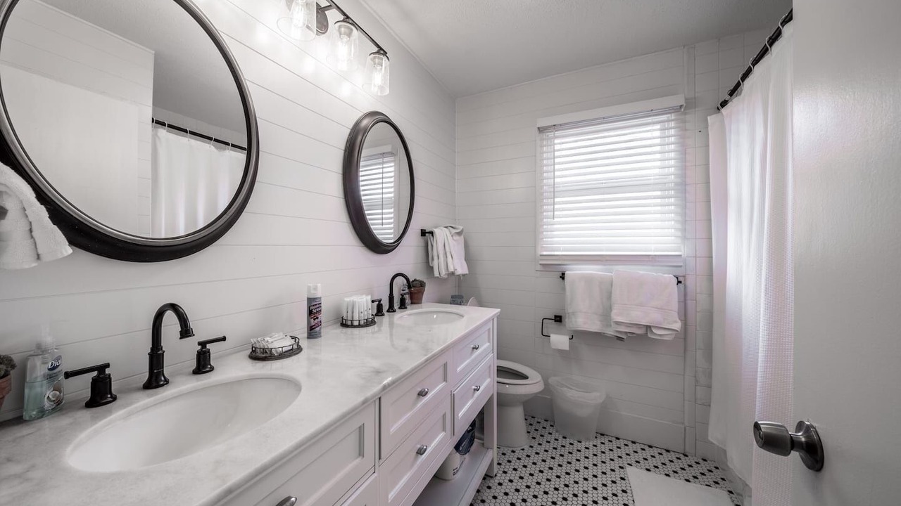 Photo of Bathroom in Lubbock
