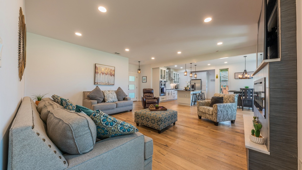 Photo of Livingroom in Hutto