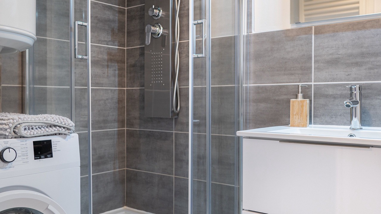 Photo of Bathroom in Old Town