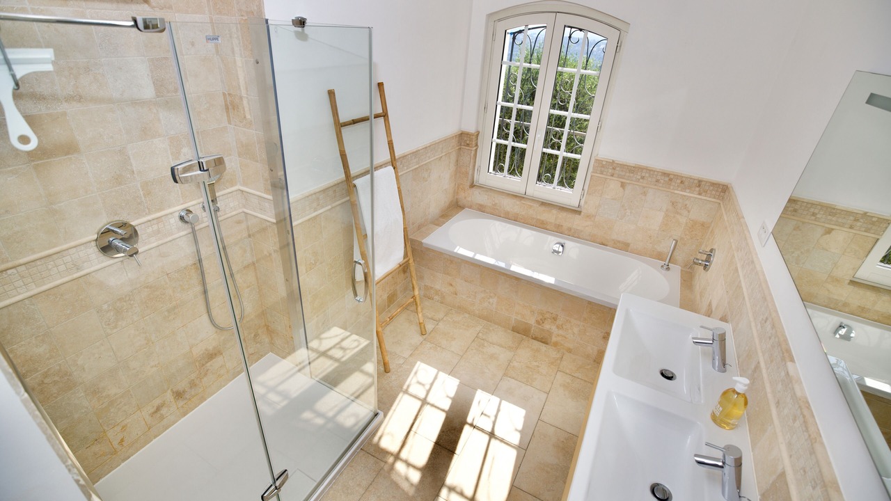 Photo of Bathroom in Plascassier