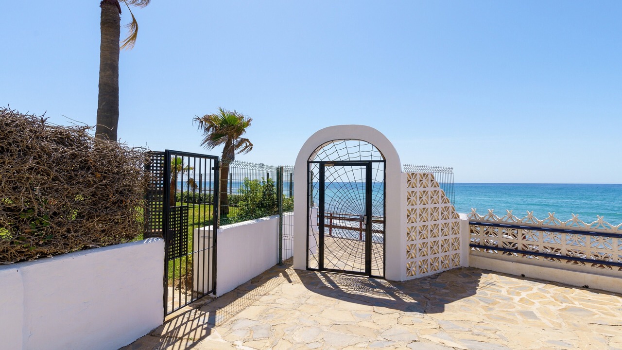 Photo of Patio Balcony in Sitio de Calahonda