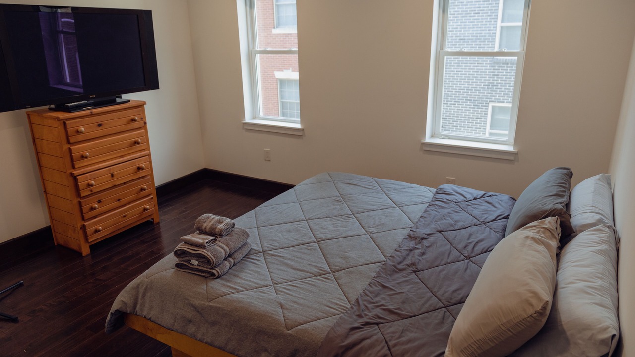 Photo of Bedroom in Graduate Hospital