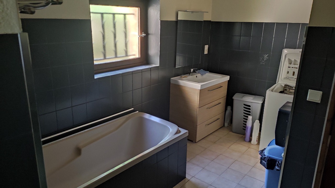 Photo of Bathroom in Joyeuse