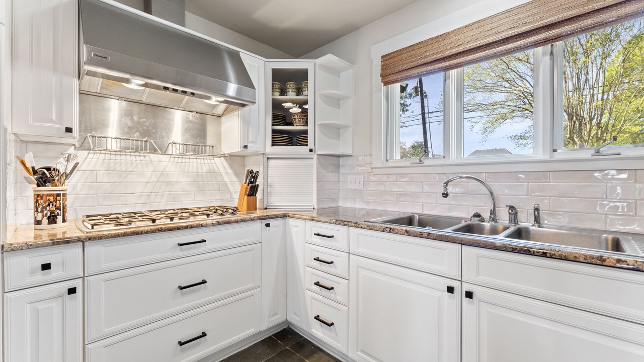 Photo of Kitchen in New Roads