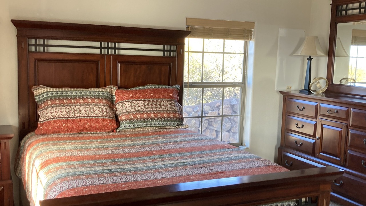 Photo of Bedroom in Alamogordo