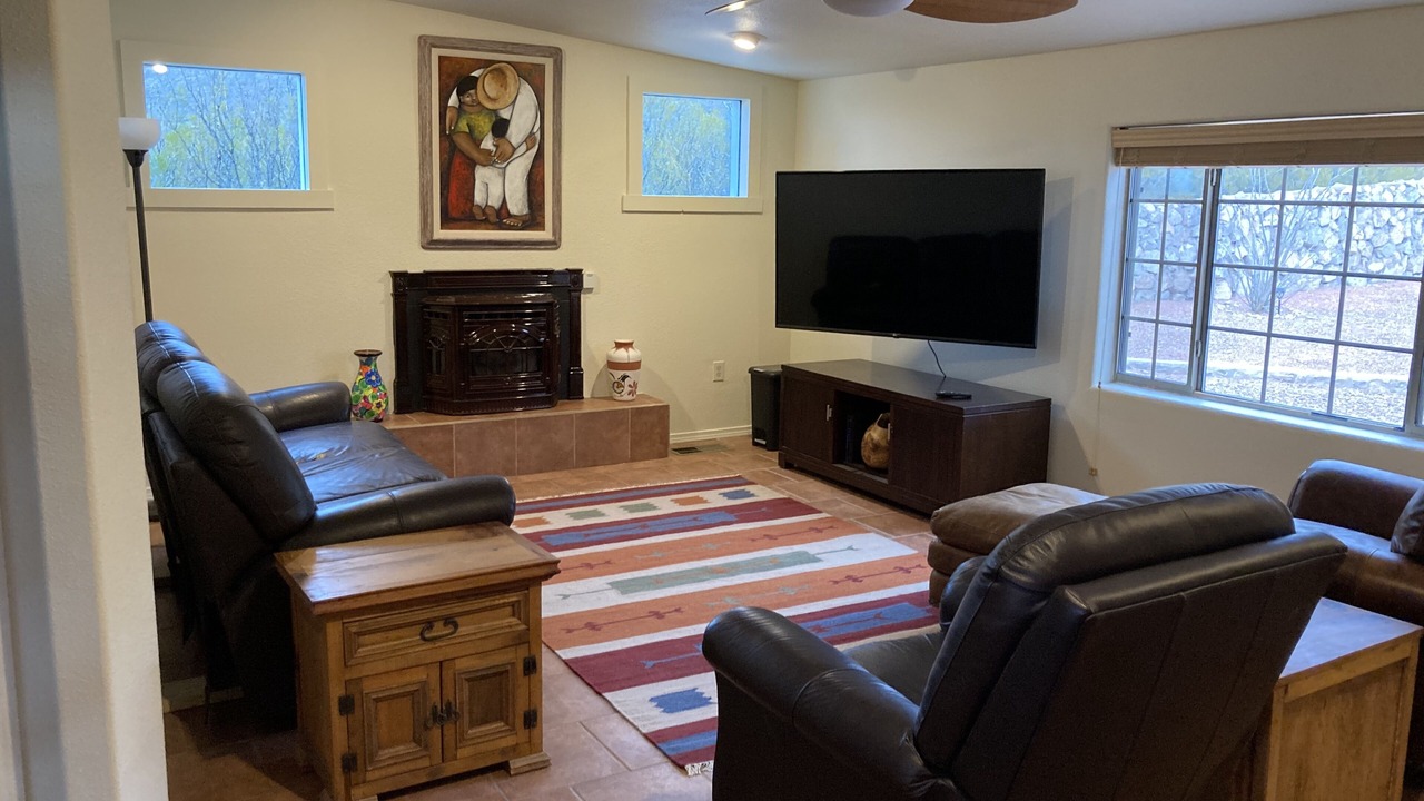 Photo of Livingroom in Alamogordo