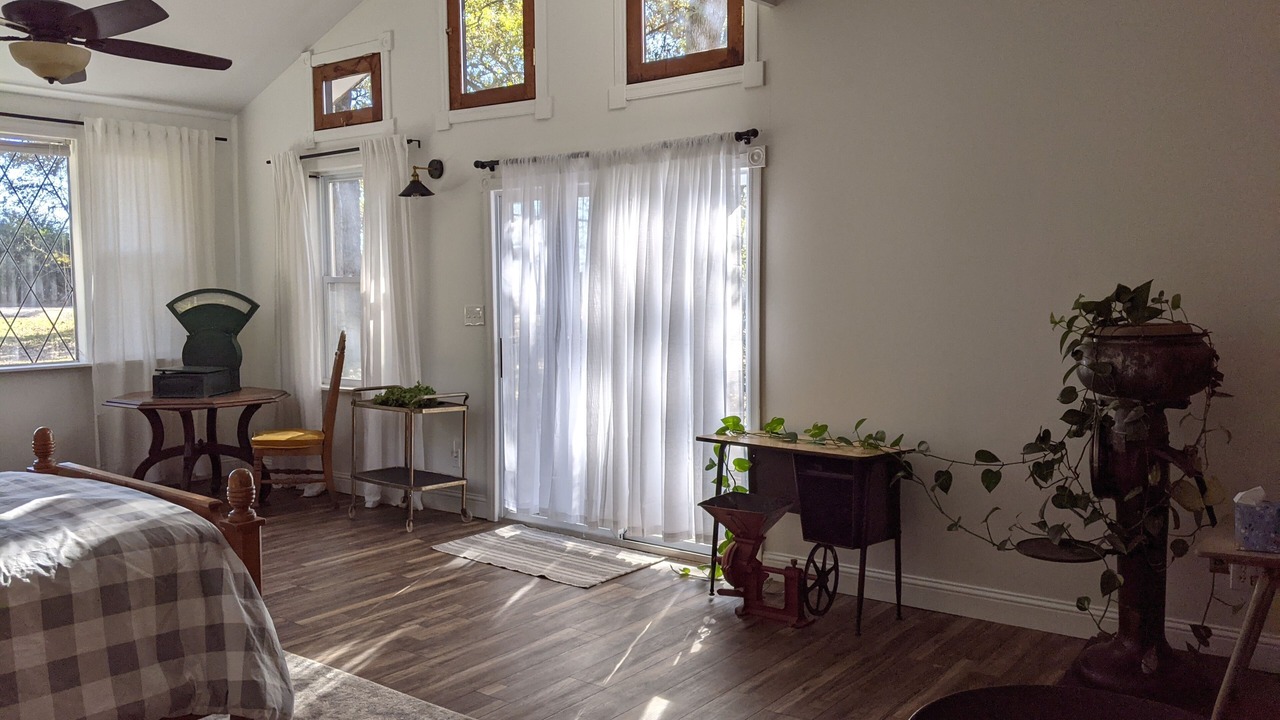Photo of Bedroom in Perry
