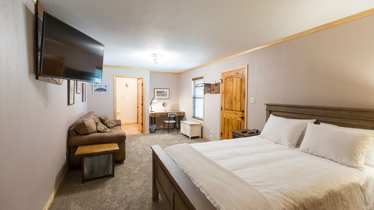 Photo of Bedroom in Weatherford