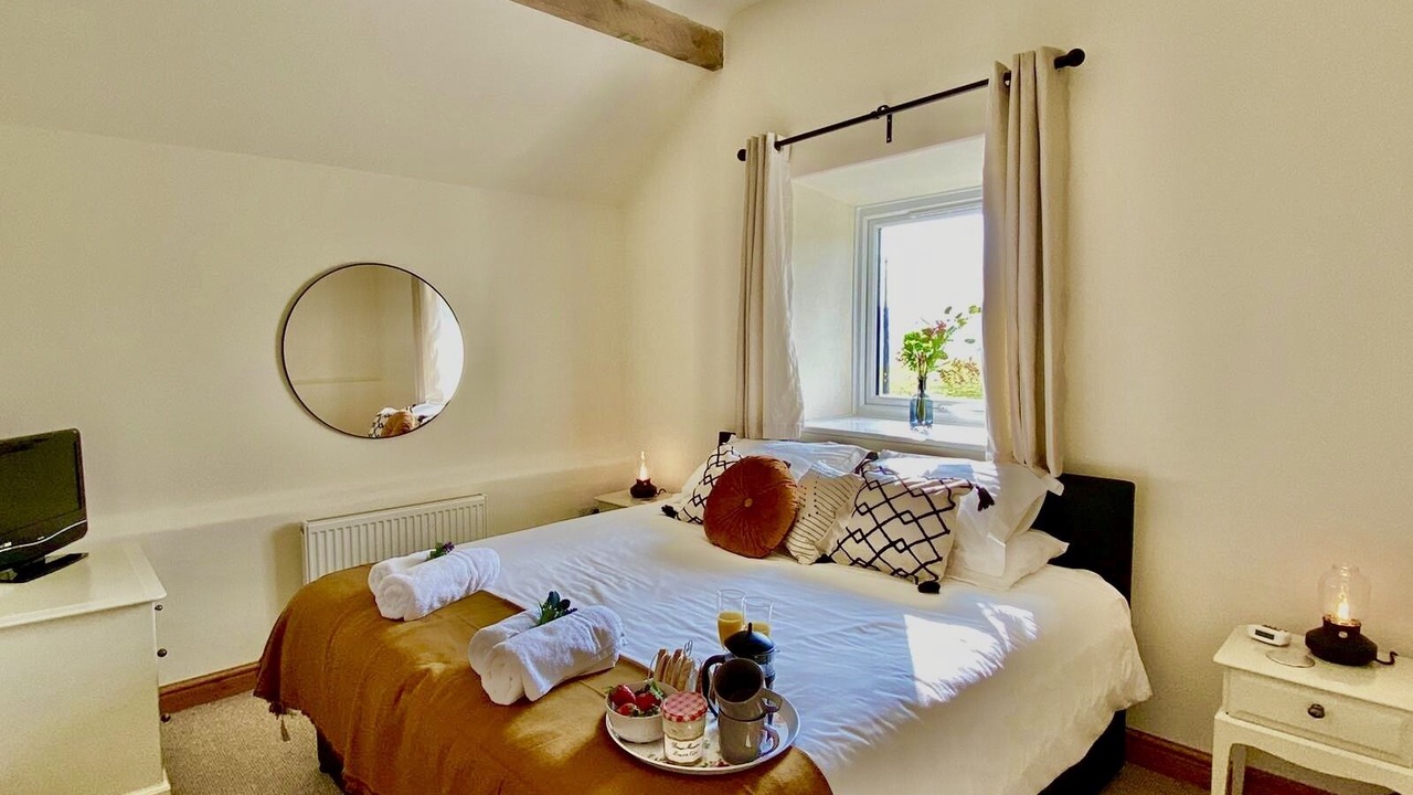 Photo of Bedroom in Longnor