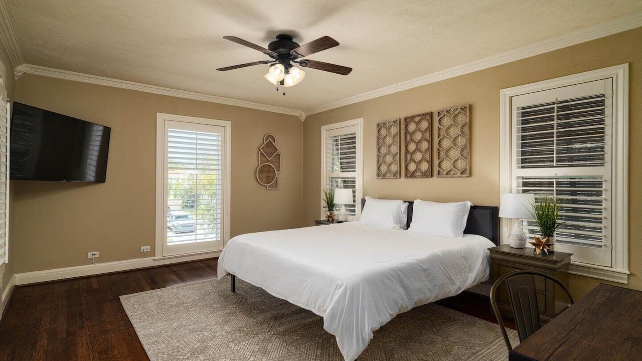 Photo of Bedroom in Del Mar