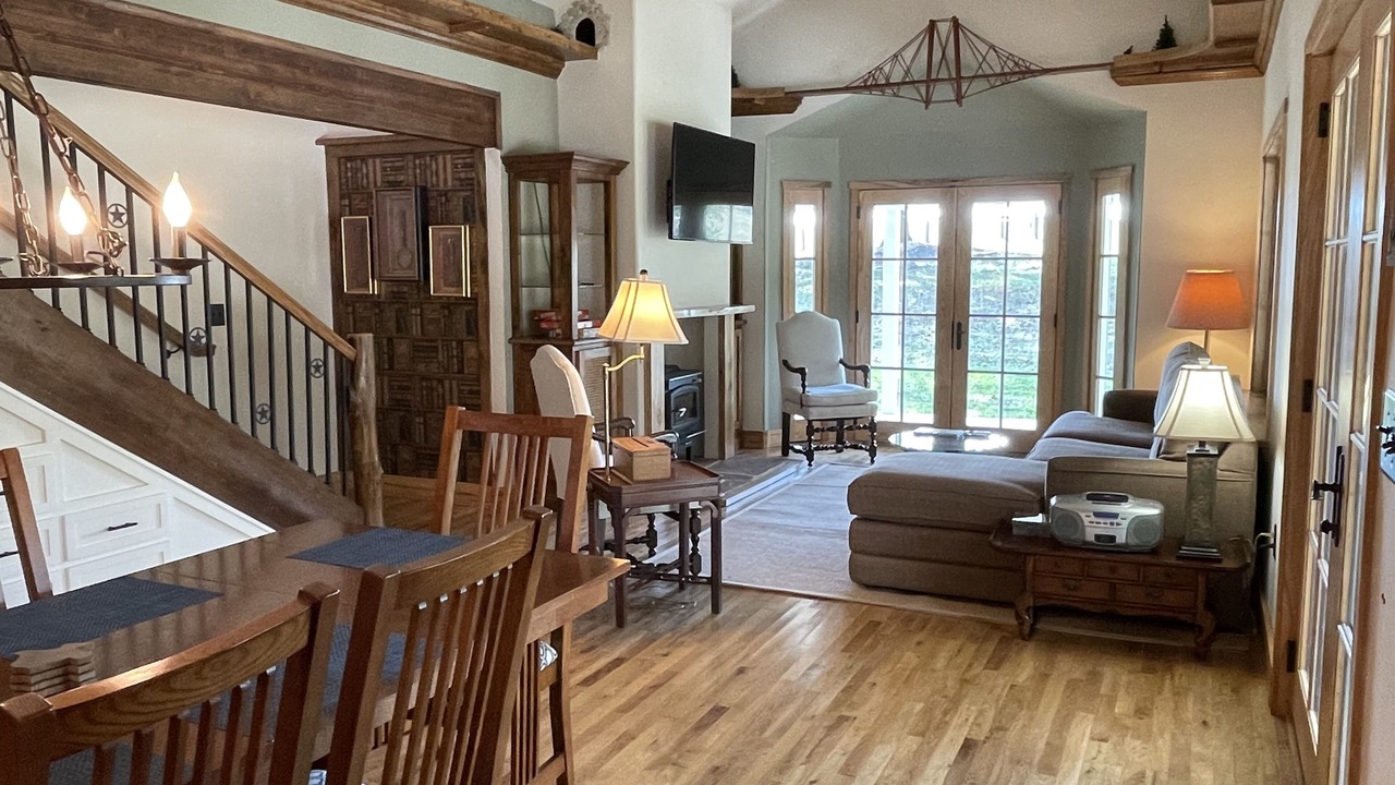 Photo of Livingroom in Brenham