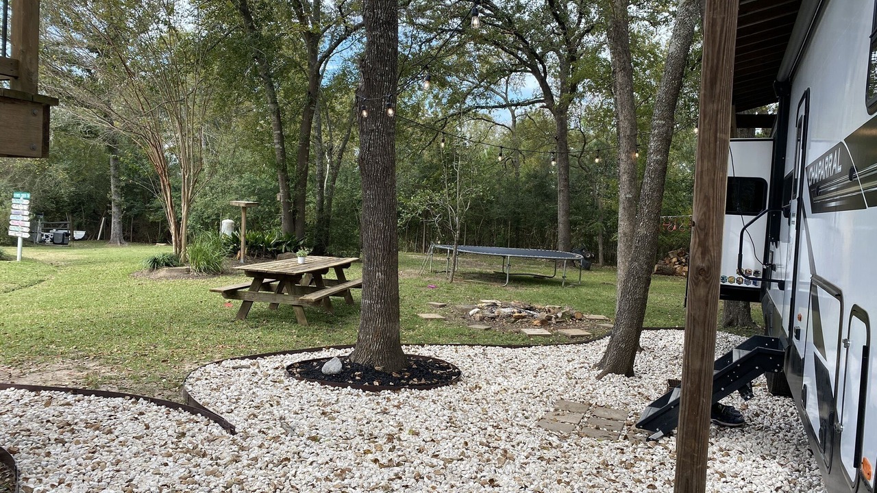 Photo of Outdoor in Willis