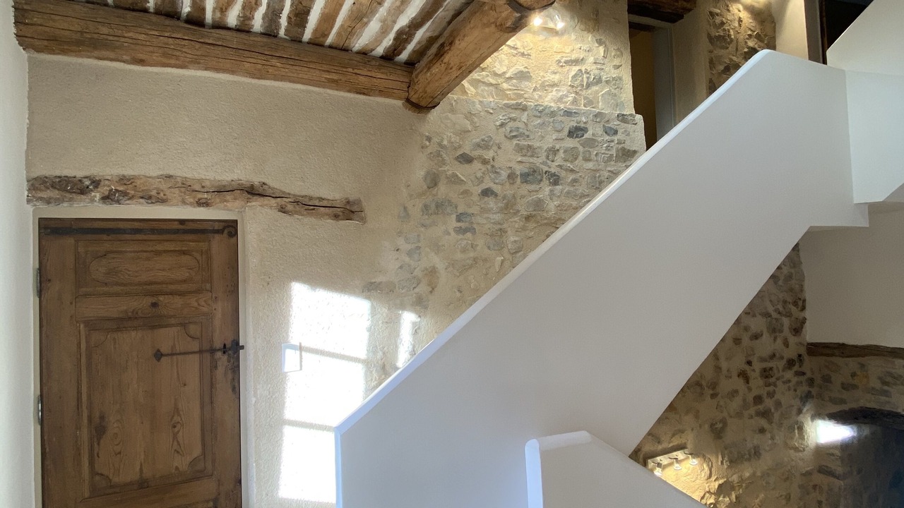 Photo of Others in Vercoiran