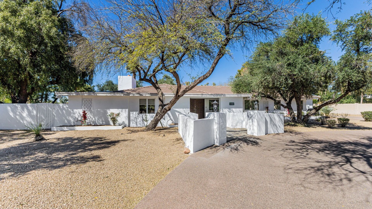 Photo of Outdoor in Orangetree Villas