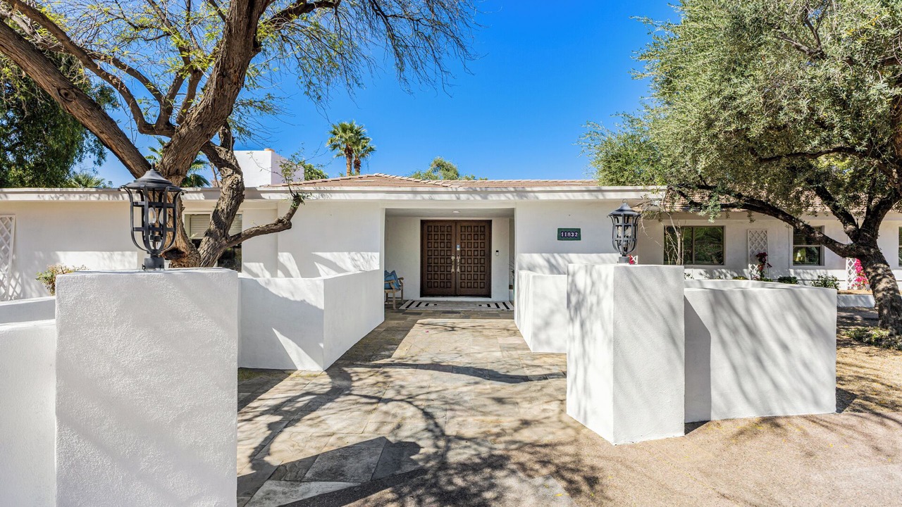 Photo of Outdoor in Orangetree Villas