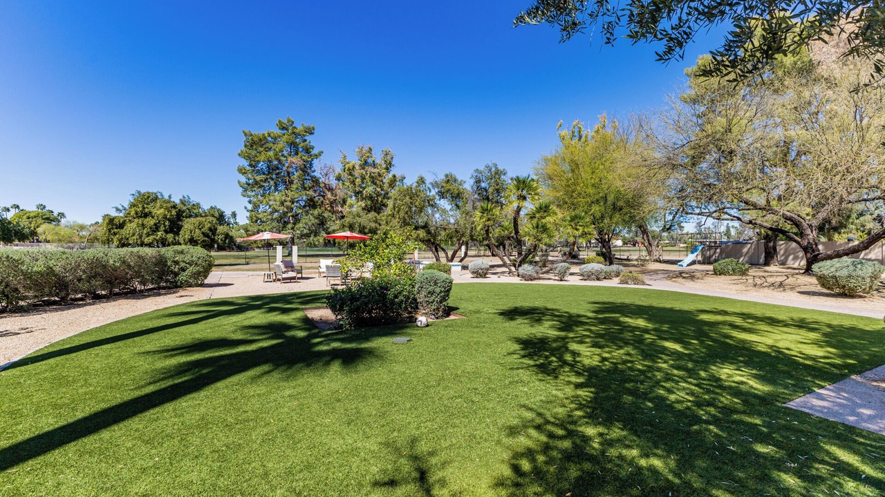 Photo of Outdoor in Orangetree Villas