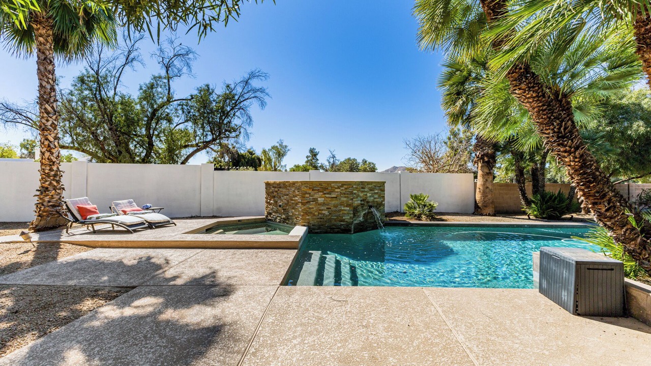 Photo of Outdoor in Orangetree Villas